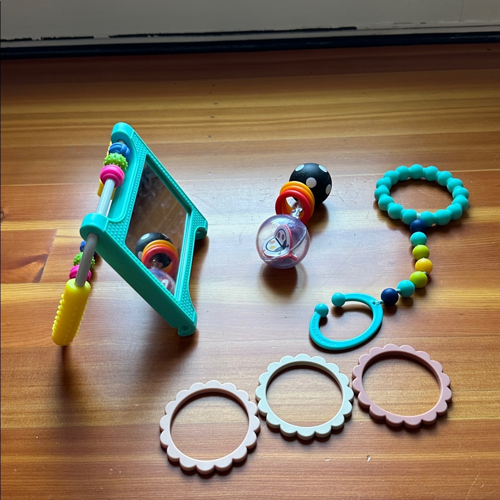 Teething bundle - Picture 3 of 8